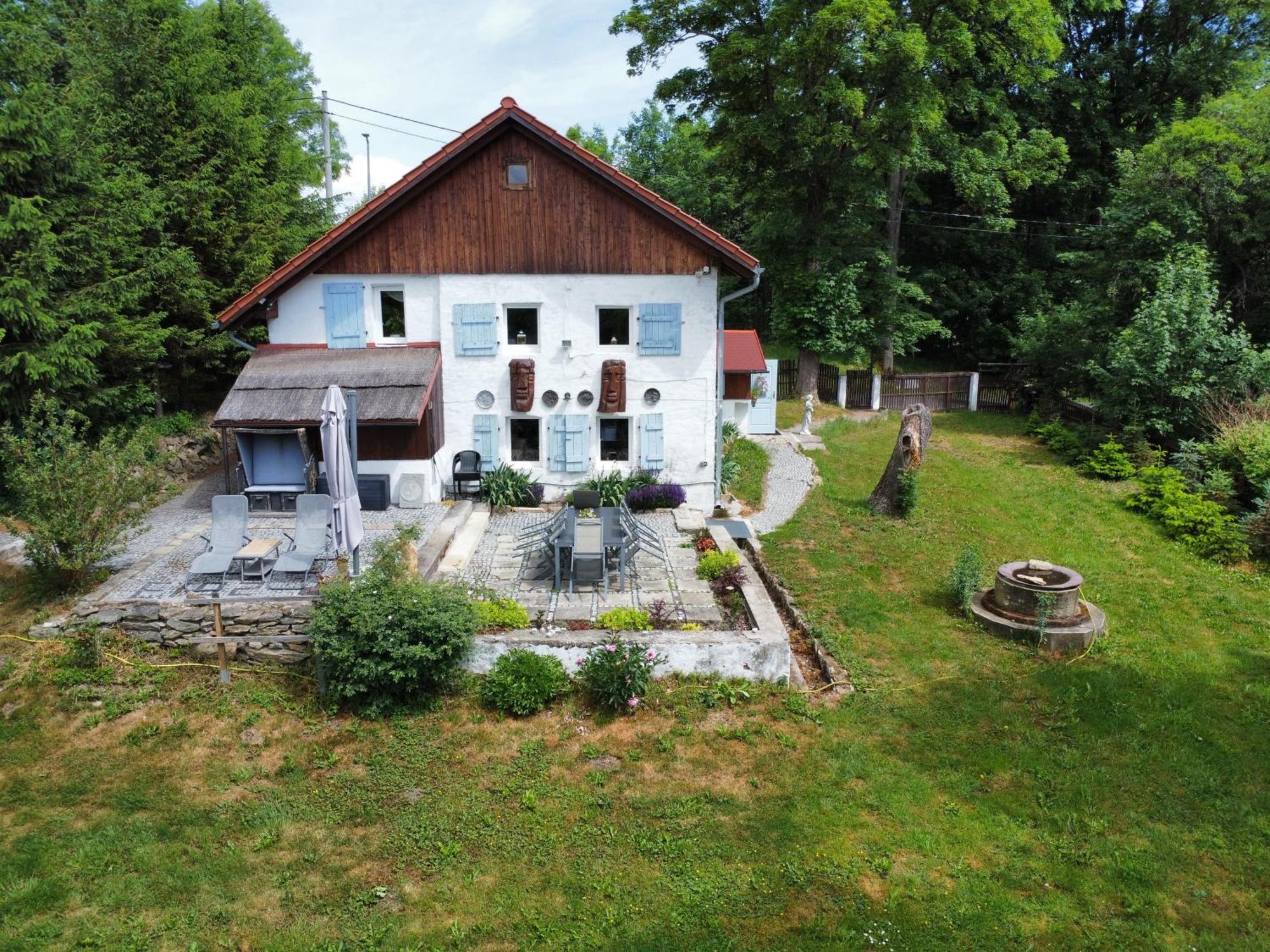 Bonaluti Villa Mirsk Exterior photo